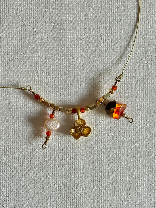 Carnelian Gold Flower Pendant Necklace