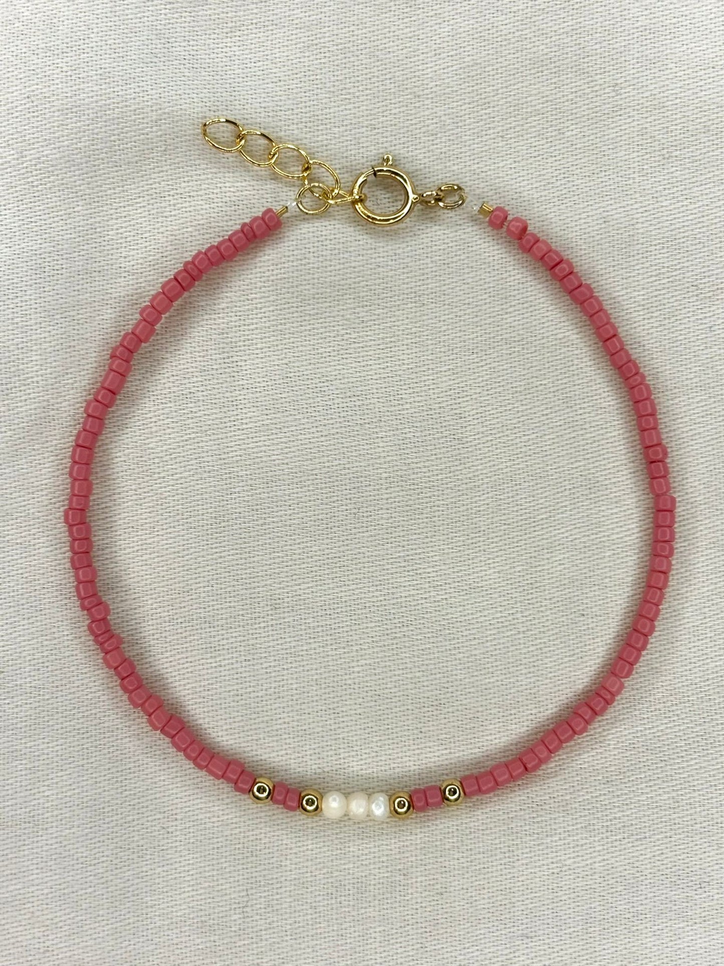 Dark Pink Beaded Bracelet with Freshwater Pearls